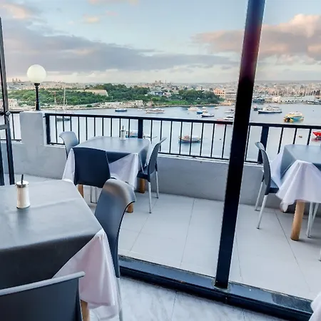 Marina 3* Sliema