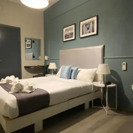 Marina Hotell 3*