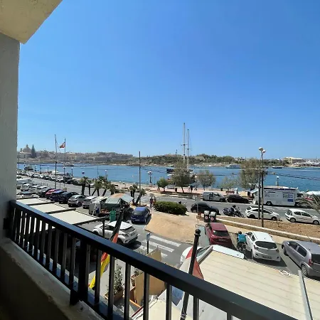 Marina Отель