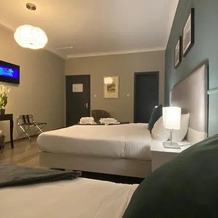 Marina Hotel